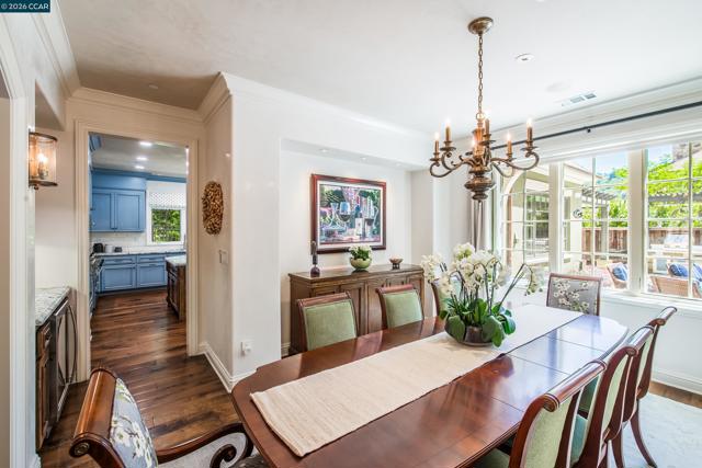 Image 10 of 61 For 53 Hidden Oaks Dr