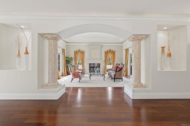 Detail Gallery Image 19 of 74 For 3611 Monserate Hill Ct, Fallbrook,  CA 92028 - 4 Beds | 4/1 Baths