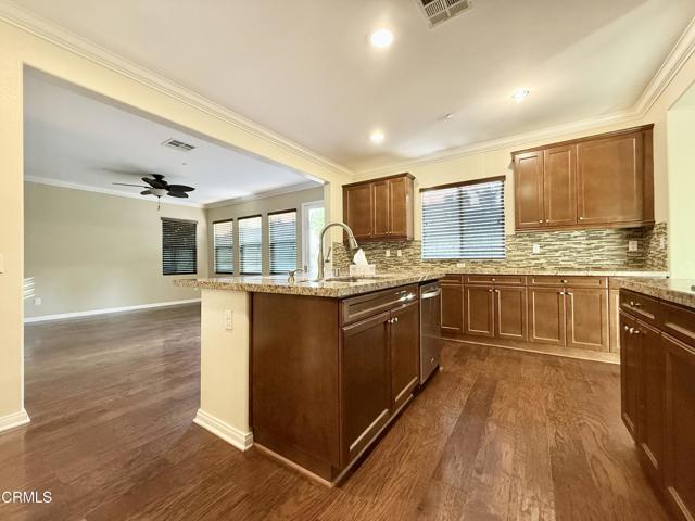 Detail Gallery Image 18 of 44 For 187 Seabluff Dr, Port Hueneme,  CA 93041 - 3 Beds | 2/1 Baths