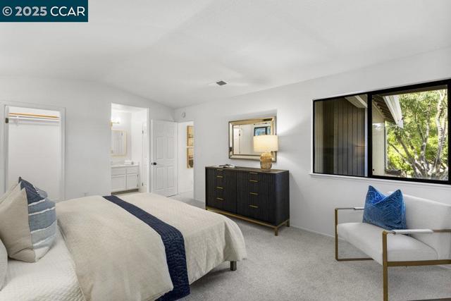 57 Glen Valley Cir, Danville CA: https://media.crmls.org/mediaz/c8c09064-47dc-4542-b24b-7b042ba7afe8.jpg