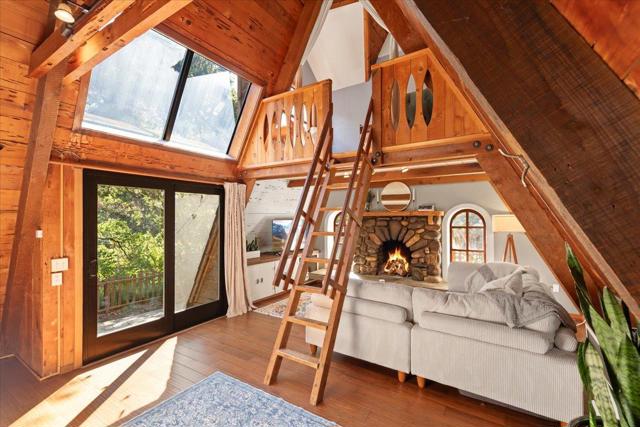 65 Hitchcock, Carmel Valley CA: https://media.crmls.org/mediaz/c8c0e7e2-affb-4667-a888-ba91787544e4.jpg