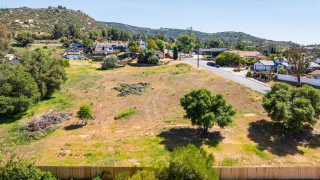 0 Calle De Buena Fe, El Cajon CA: https://media.crmls.org/mediaz/c8c1e6f8-49d4-4591-a394-412ec8ce3809.jpg