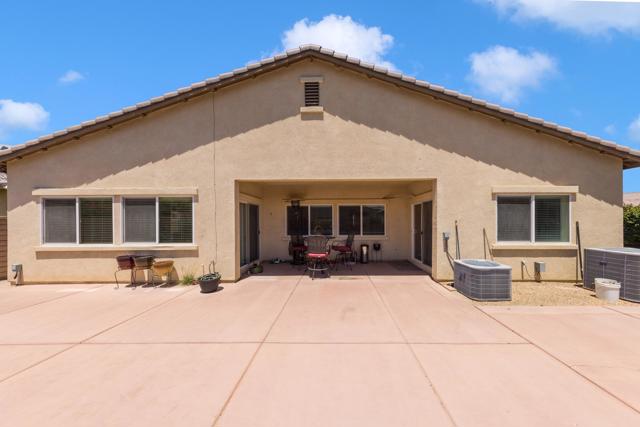 82623 Tremetina Court, Indio CA: https://media.crmls.org/mediaz/c8c24fe5-4114-48a3-b5fb-0c63979920e0.jpg