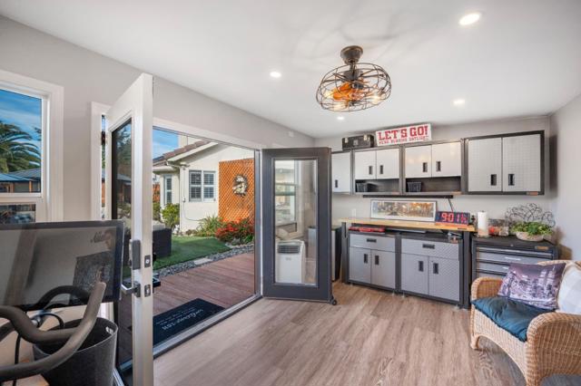2180 Clearview Drive, Hollister CA: https://media.crmls.org/mediaz/c8c28934-01d8-423b-b27e-7a12e33a1984.jpg