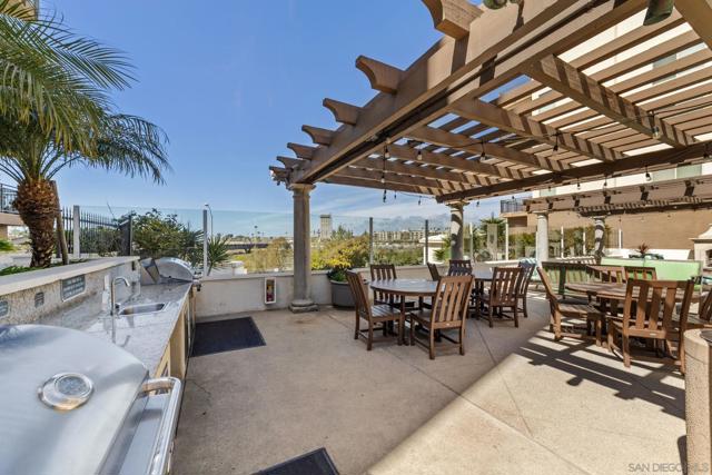 Image 53 of 73 For 1019 Costa Pacifica Way  1111