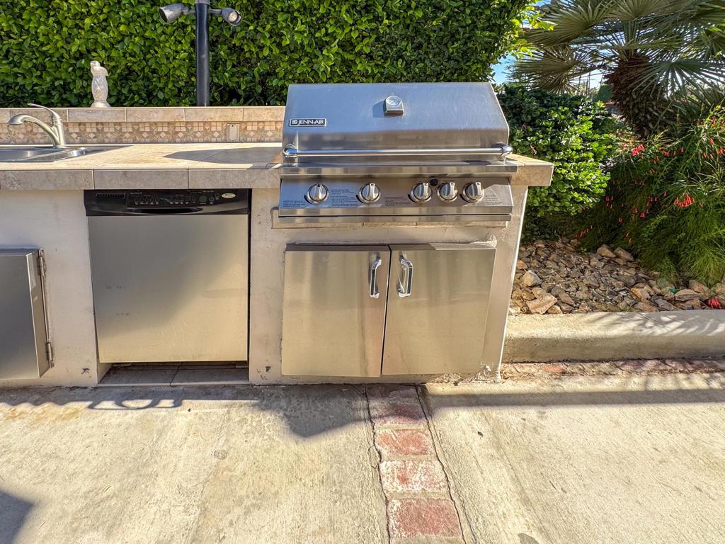 MLS #219139518DA image #3