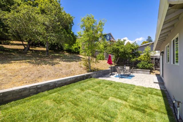 732 Alameda De Las Pulgas, Belmont CA: https://media.crmls.org/mediaz/c8c38b60-e3b1-44b8-8c64-3e21b4b01f0e.jpg