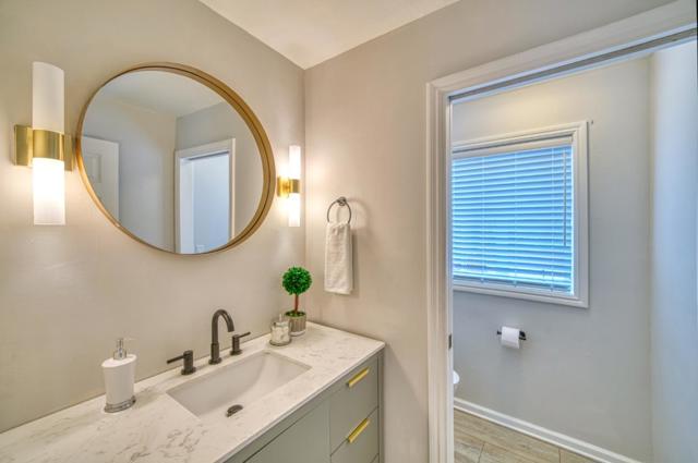 770 Alta Vista Road, Montara CA: https://media.crmls.org/mediaz/c8c3a646-b644-4af5-8e4c-d08888503f4e.jpg
