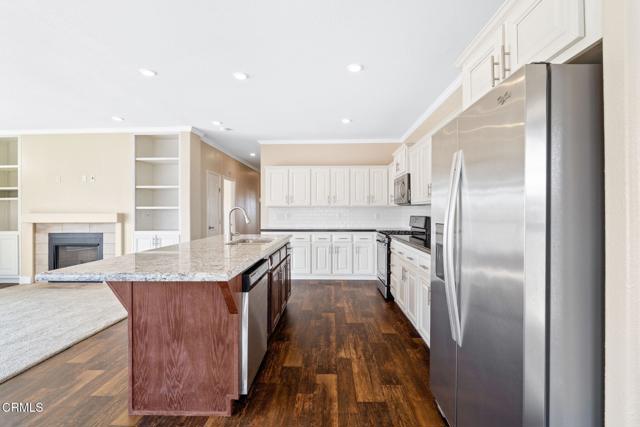 Detail Gallery Image 10 of 35 For 5540 W 5th St #1,  Oxnard,  CA 93035 - 3 Beds | 2 Baths