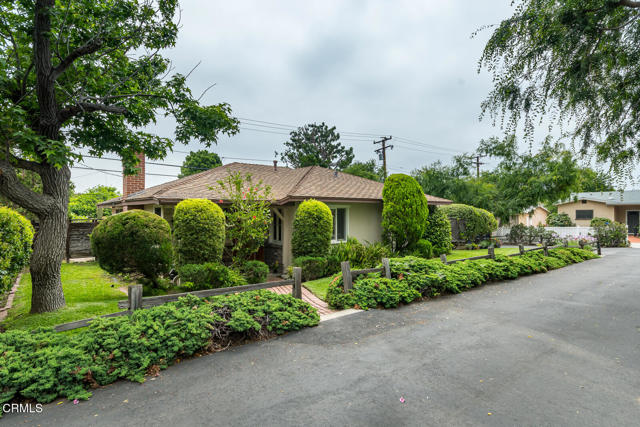 2238 Garfias Drive, Pasadena CA: https://media.crmls.org/mediaz/c8c57ac2-0d95-48cc-9b1d-aa639072ada8.jpg
