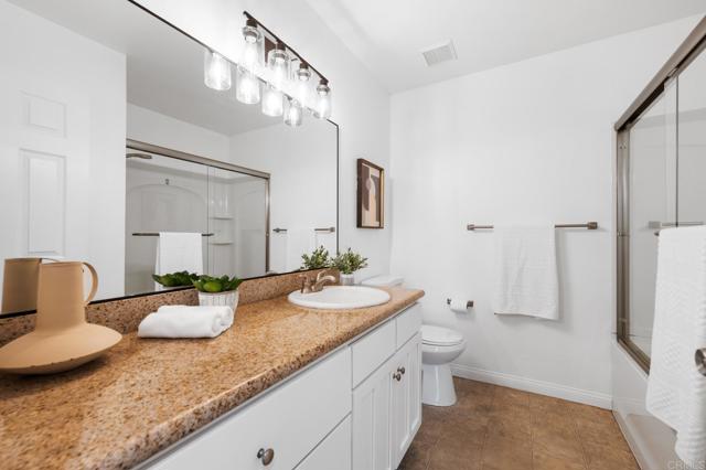 Detail Gallery Image 8 of 18 For 200 Chambers St #19,  El Cajon,  CA 92020 - 2 Beds | 2 Baths