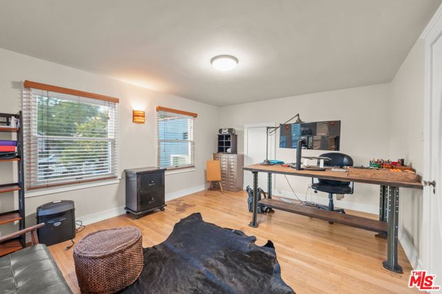 646 N Dillon Street, Los Angeles CA: https://media.crmls.org/mediaz/c8c68341-6b22-4ecb-9869-8e0ce4802f43.jpg