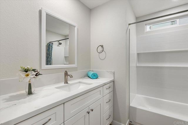 3535 Linda Vista Drive, San Marcos CA: https://media.crmls.org/mediaz/c8c749e0-2b7b-46b7-b278-5529eb0a6473.jpg