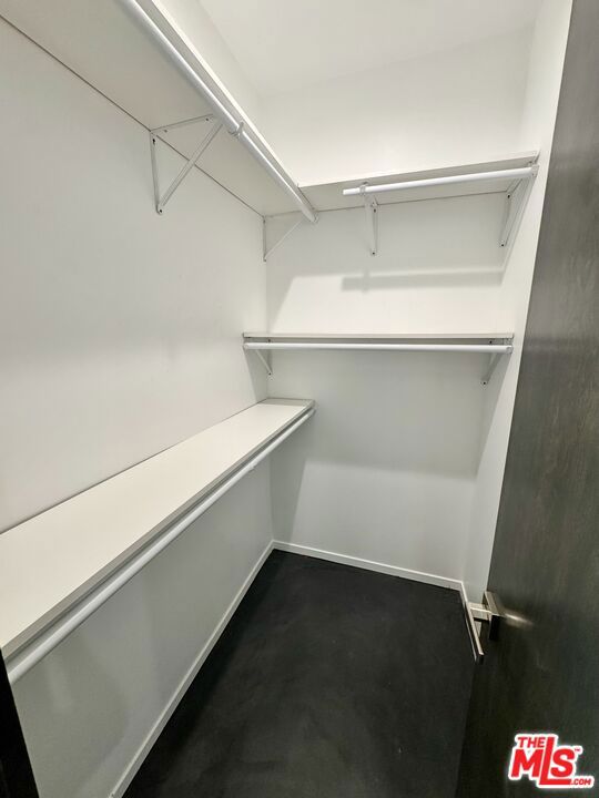 902 N Harper Avenue, West Hollywood CA: https://media.crmls.org/mediaz/c8c751cc-9d12-4f3a-8882-fb90bb5094de.jpg