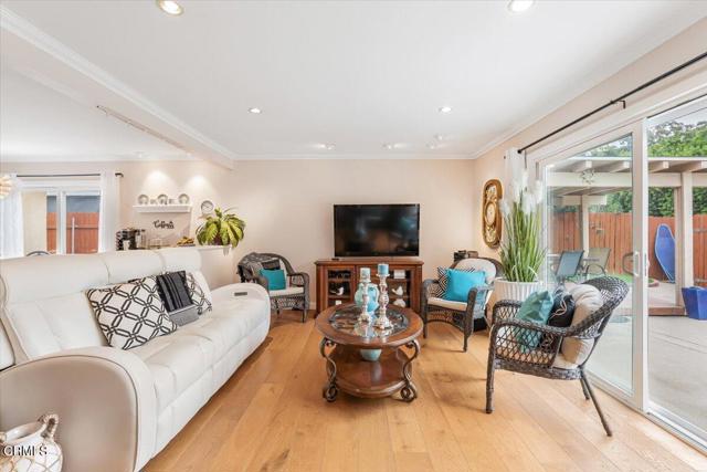 835 Appleton Road, Simi Valley CA: https://media.crmls.org/mediaz/c8c762d5-3705-479a-a871-936529f894b3.jpg
