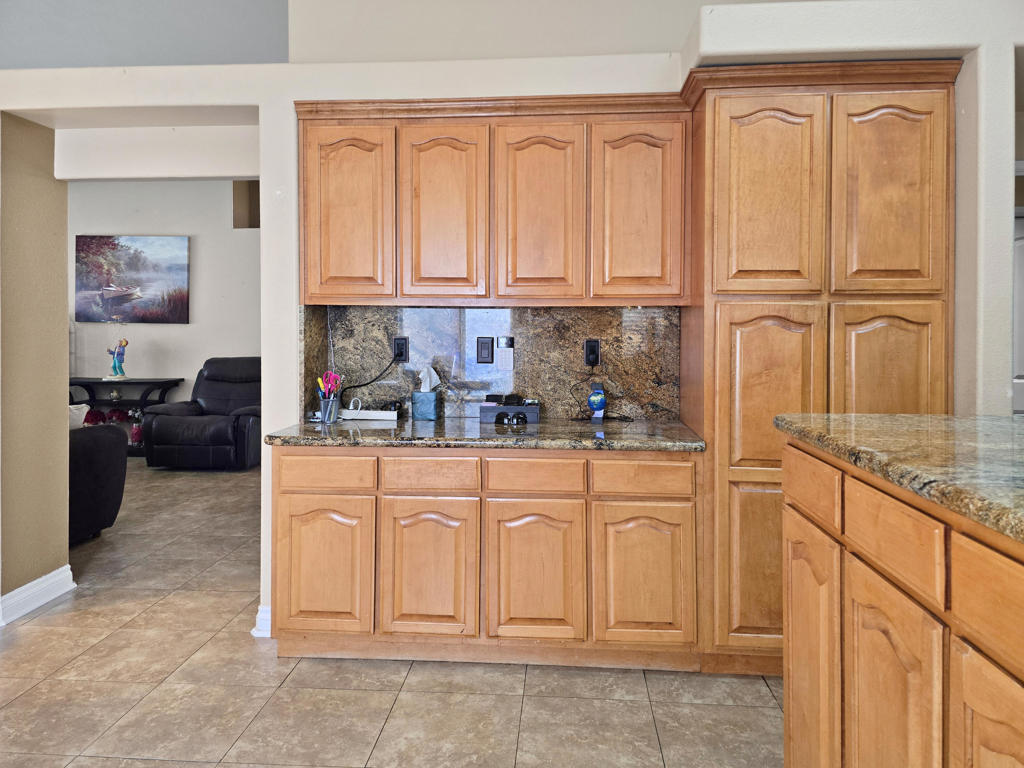 MLS #219138628DA image #4