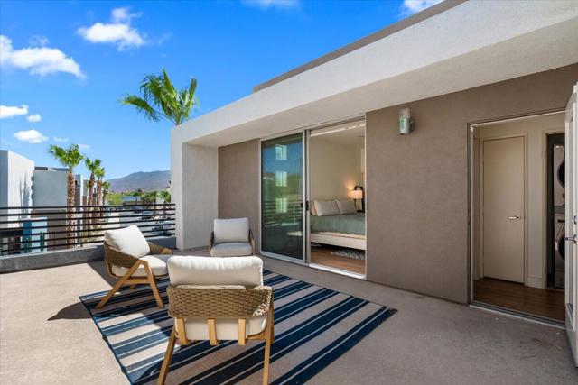 252 Breeze Loop, Palm Springs CA: https://media.crmls.org/mediaz/c8c9dd64-2bd0-4e36-bbcf-871984495db6.jpg