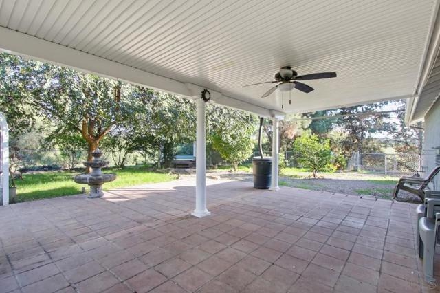 31503 Stardust Lane, Valley Center CA: https://media.crmls.org/mediaz/c8ca2333-a77e-47d6-8293-a9eb5c4458bb.jpg