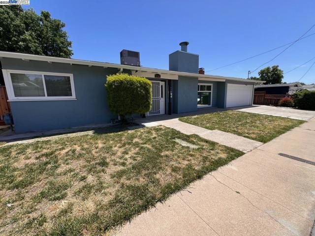 2748 Eastgate Ave, Concord CA: https://media.crmls.org/mediaz/c8cb07d5-bb9c-4998-a480-967ad3eb0fa7.jpg