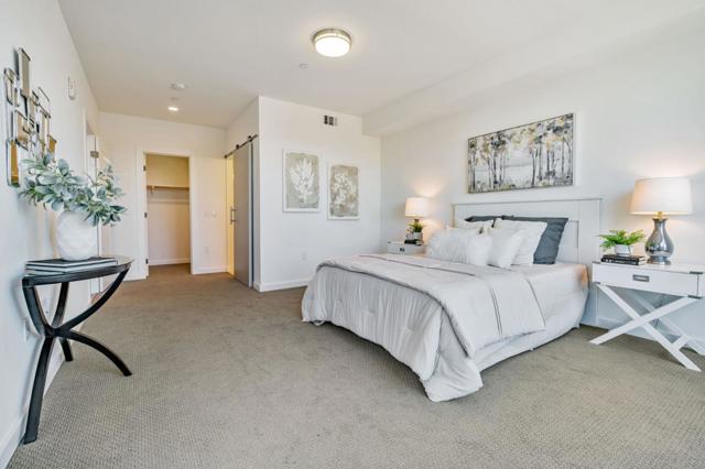 400 El Camino Real, Belmont CA: https://media.crmls.org/mediaz/c8cb7f0b-a116-4126-a94a-246fc4a6b42c.jpg