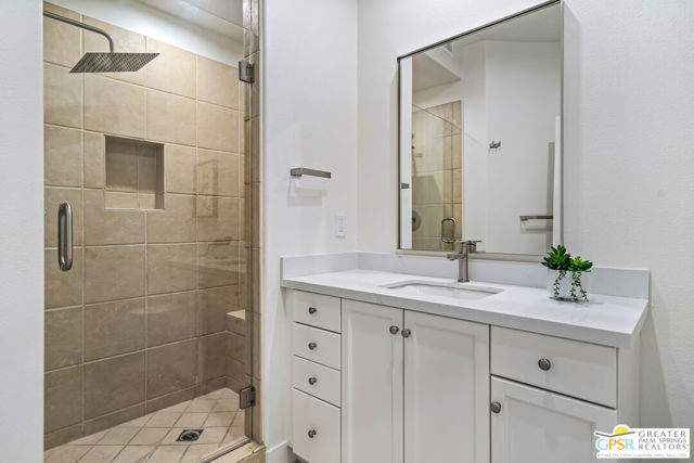 1426 Yermo Drive, Palm Springs CA: https://media.crmls.org/mediaz/c8cc152a-8170-49c6-9990-4eea17766549.jpg