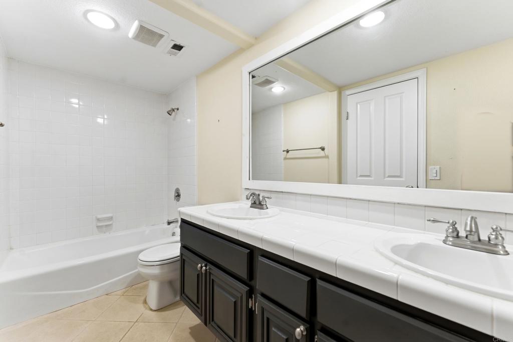 4933 Brighton Avenue - photo 17