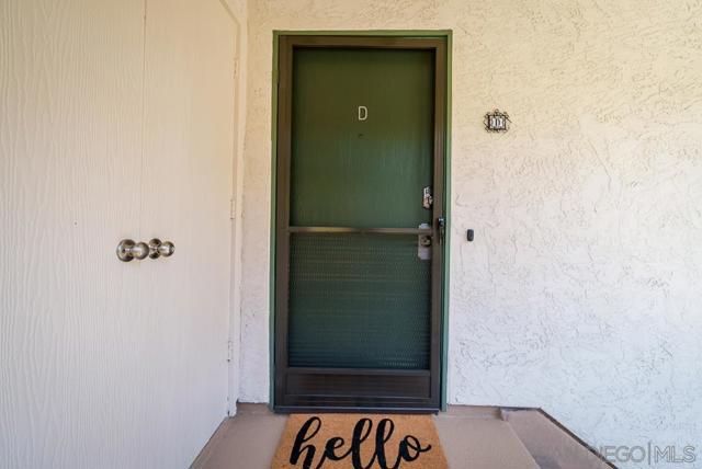 3157 Evening Way, La Jolla CA: https://media.crmls.org/mediaz/c8cd23be-a659-406e-b4b2-5a8916e45335.jpg