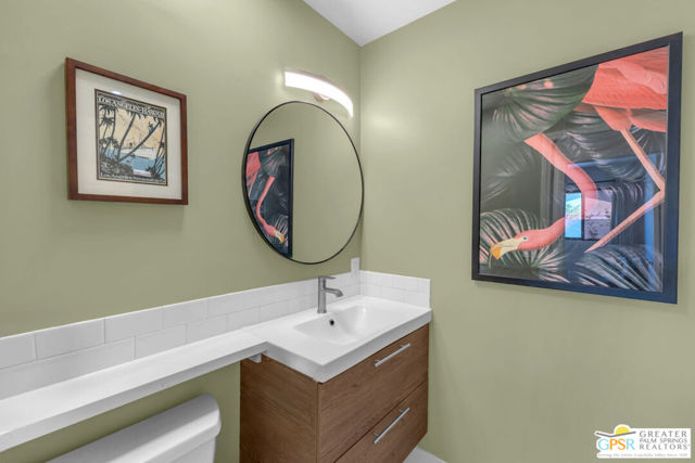 67795 Medano Road, Cathedral City CA: https://media.crmls.org/mediaz/c8ce2e80-865a-4c31-a469-844d9837aaba.jpg