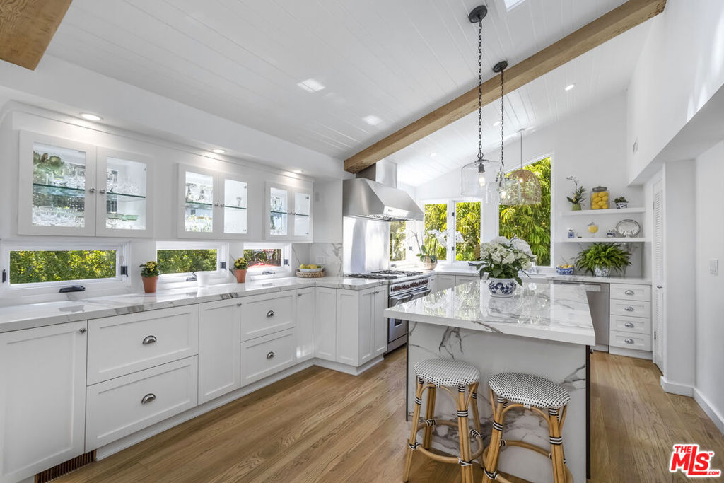 2205 Beverly Glen Place