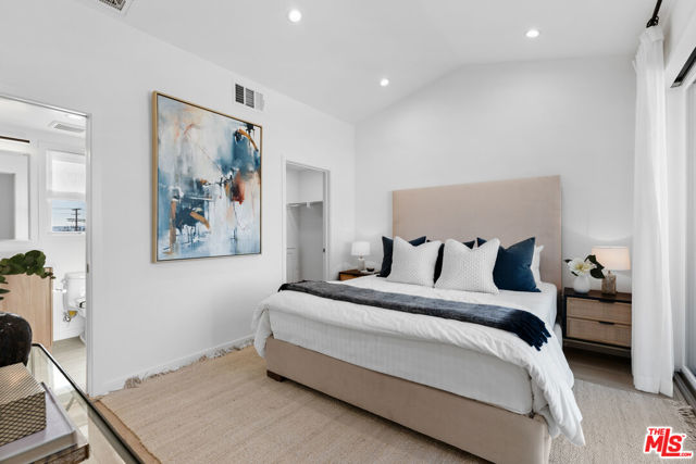 1248 S Bronson Avenue, Los Angeles CA: https://media.crmls.org/mediaz/c8cf450a-2585-40c4-9beb-6a78ec5d065a.jpg