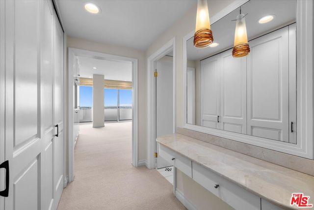 1333 S Beverly Glen Boulevard, Los Angeles CA: https://media.crmls.org/mediaz/c8d11049-e865-4d37-864b-589f155f5543.jpg