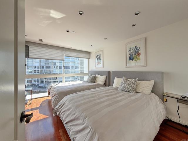 Detail Gallery Image 17 of 35 For 1810 Avenida Del Mundo #503,  Coronado,  CA 92118 - 3 Beds | 3 Baths