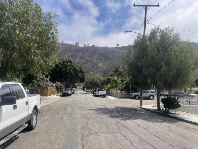 Detail Gallery Image 43 of 47 For 121 E Warner St, Ventura,  CA 93001 - 2 Beds | 1 Baths