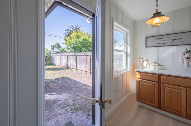 228 Toyon Avenue, Salinas CA: https://media.crmls.org/mediaz/c8d55969-99c0-4b4f-b7b1-95a5dc4f68c0.jpg