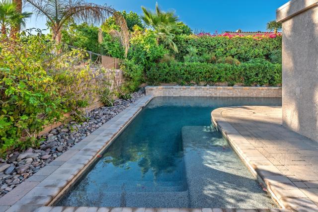 131 Vista Monte, Palm Desert, CA 92260
