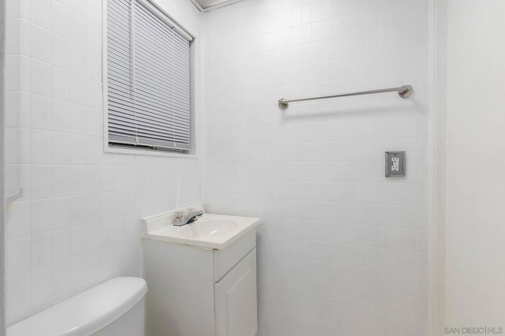 5359 Redwood St - photo 19