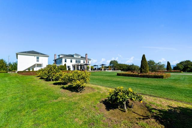 155 Scarlet Court, Watsonville CA: https://media.crmls.org/mediaz/c8d7970d-9e4b-4a49-878f-8cc44c812d66.jpg
