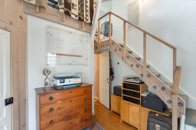 469 Evergreen Road, Pacific Grove CA: https://media.crmls.org/mediaz/c8d887ae-4beb-4536-902c-ddf020090be4.jpg