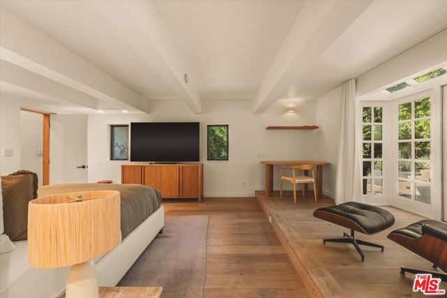 737 Halliday Avenue, Los Angeles CA: https://media.crmls.org/mediaz/c8d8eccc-6c7f-4cc5-b84b-c317ff7a958d.jpg