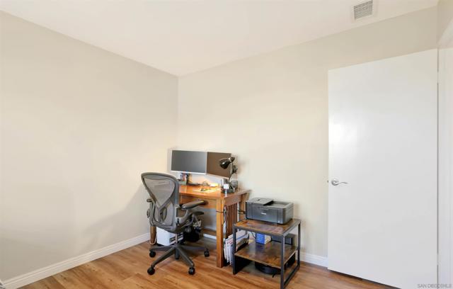 16421 Ramada Dr, San Diego CA: https://media.crmls.org/mediaz/c8d9d298-a3f7-4982-864d-9f874cba40db.jpg