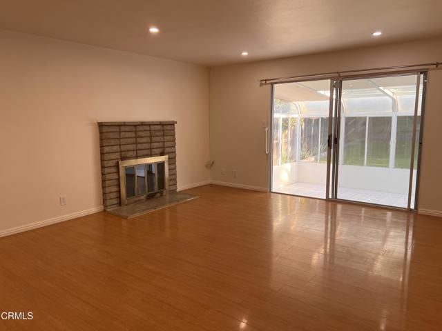 Detail Gallery Image 2 of 29 For 4782 Cleland Ave, Los Angeles,  CA 90065 - 3 Beds | 2 Baths