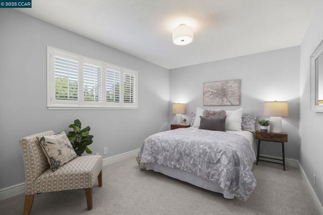 1140 Jamie Dr, Concord CA: https://media.crmls.org/mediaz/c8db6218-28c1-49a5-9f48-9d4f650ef53e.jpg
