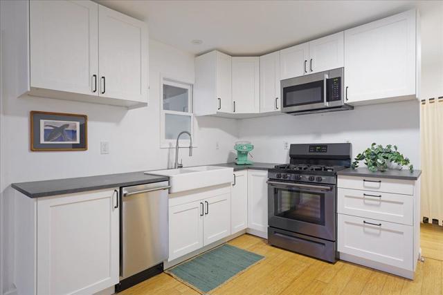 1004 W Cliff Drive, Santa Cruz CA: https://media.crmls.org/mediaz/c8dc0de2-57a5-4a13-8a5b-bd4366934848.jpg