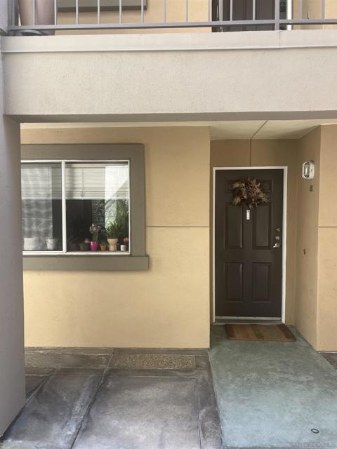 1270 CLEVELAND AVE, San Diego CA: https://media.crmls.org/mediaz/c8dd2e60-b206-4b4a-857e-22c3273c466d.jpg