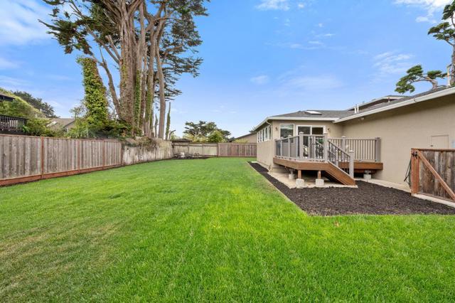 231 Virginia Avenue, Moss Beach CA: https://media.crmls.org/mediaz/c8ddbdb5-8c18-4a4b-9823-8b71cacd060f.jpg