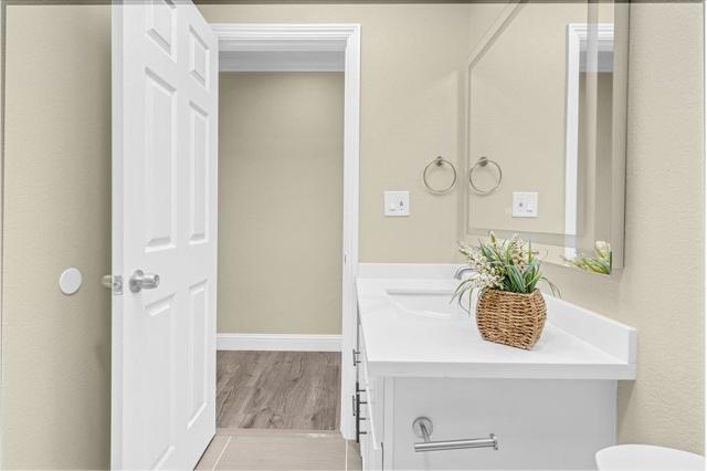 31 La Mirada Court, Salinas CA: https://media.crmls.org/mediaz/c8dec154-fb6d-4f7b-8957-dcf9dd2882ed.jpg