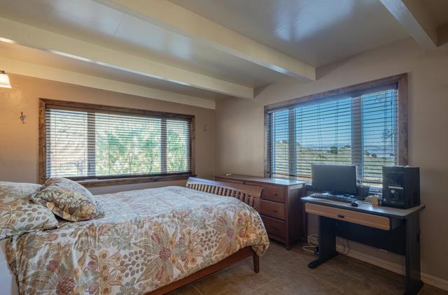 33120 River Road, Gonzales CA: https://media.crmls.org/mediaz/c8defb29-5784-4923-91ca-deadeb5dfaa4.jpg
