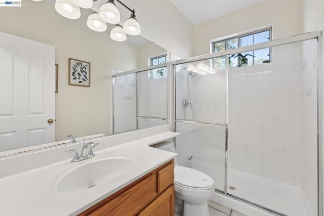 Image 21 of 45 For 1360 Toulon Ct