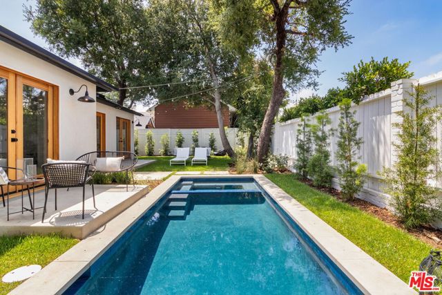 Image 47 of 56 For 4525 Greenbush Avenue