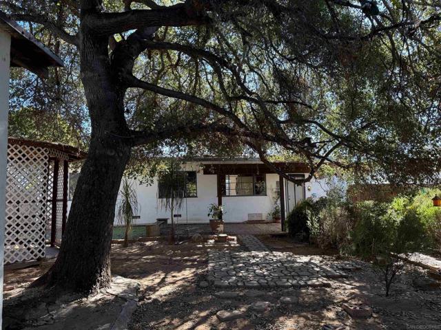 228 15th Ave, Escondido, California 92025, ,Multi-Family,For Sale,15th Ave,240026280SD